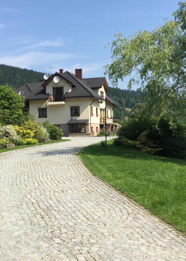 Apartamenty Dom Na Wzgorzu Gardenia Строне-Шльонське Екстер'єр фото