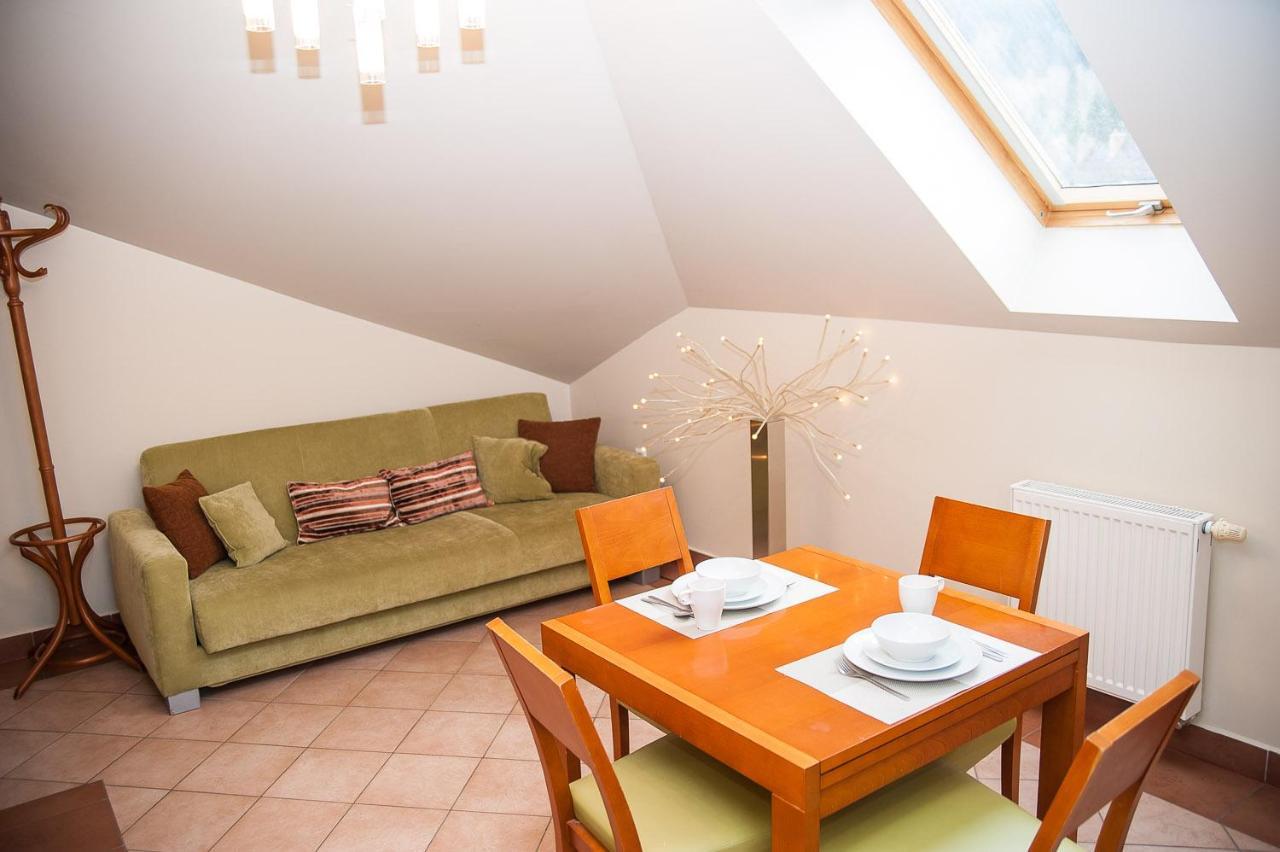 Apartamenty Dom Na Wzgorzu Gardenia Строне-Шльонське Екстер'єр фото