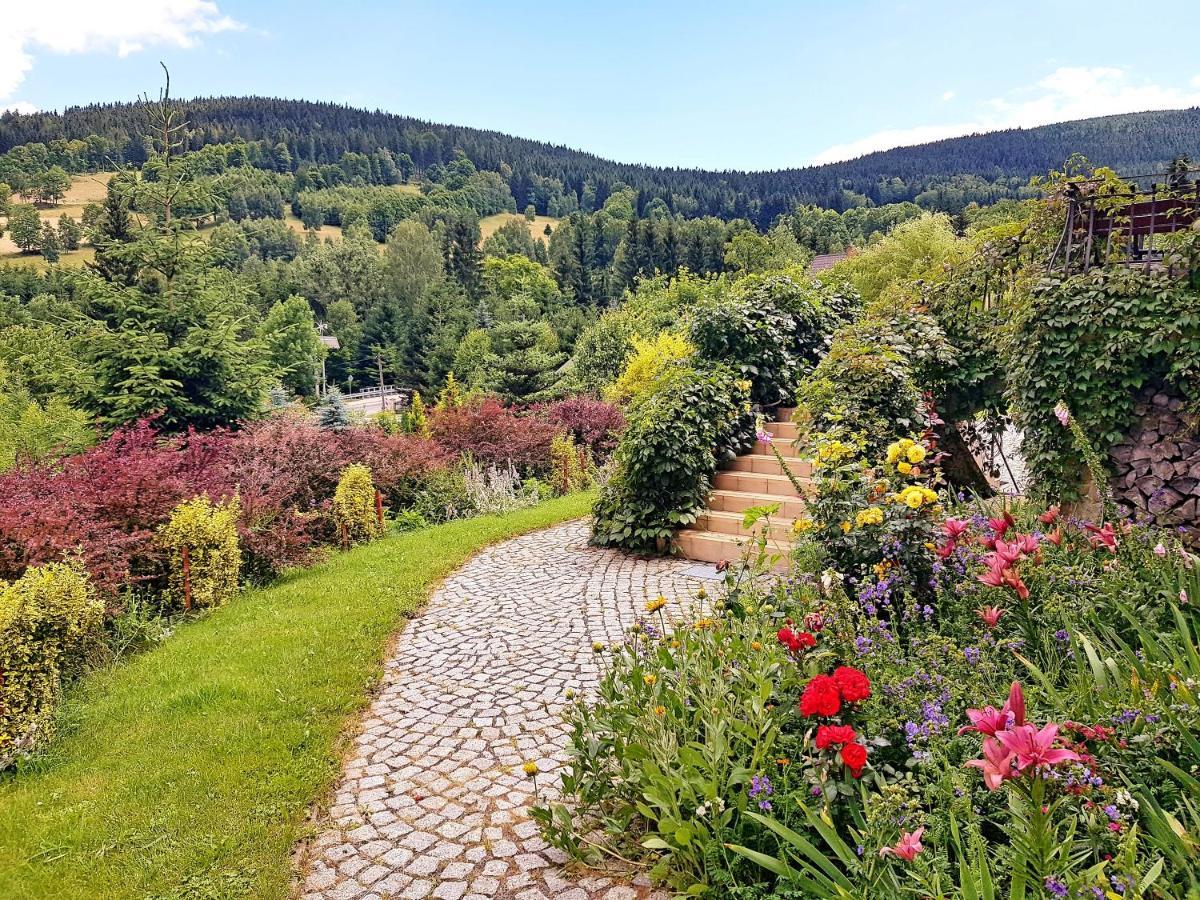 Apartamenty Dom Na Wzgorzu Gardenia Строне-Шльонське Екстер'єр фото