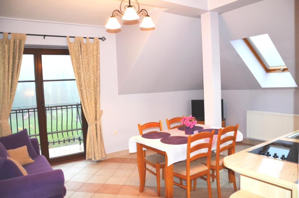 Apartamenty Dom Na Wzgorzu Gardenia Строне-Шльонське Екстер'єр фото